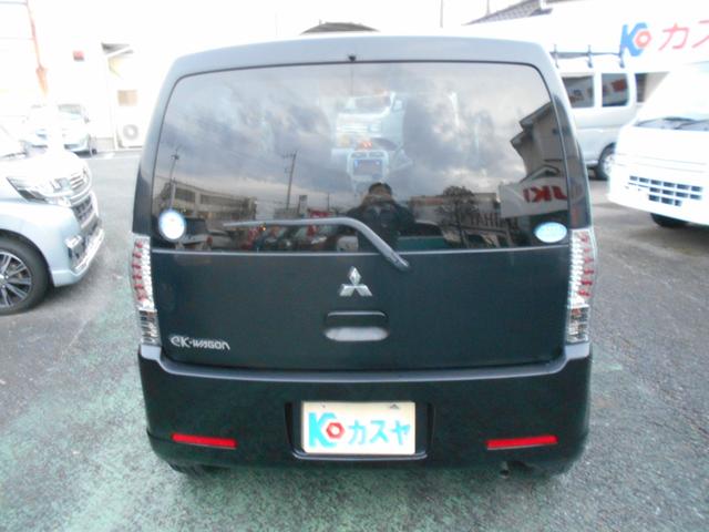 ｅＫワゴン Ｇ　４速オートマ　プライバシーガラス　キーレスエントリー　電動格納ミラー　オーディオ不良取外し　軽自動車（8枚目）
