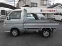 ＥＸＴ　４ＷＤ　フロア５速　エアコン　パワステ　パワーウィンドウ　集中ドアロック　社外アルミ　スタッドレスタイヤ　作業灯　タイミングチェーン方式　ワンオーナー　軽自動車（9枚目）