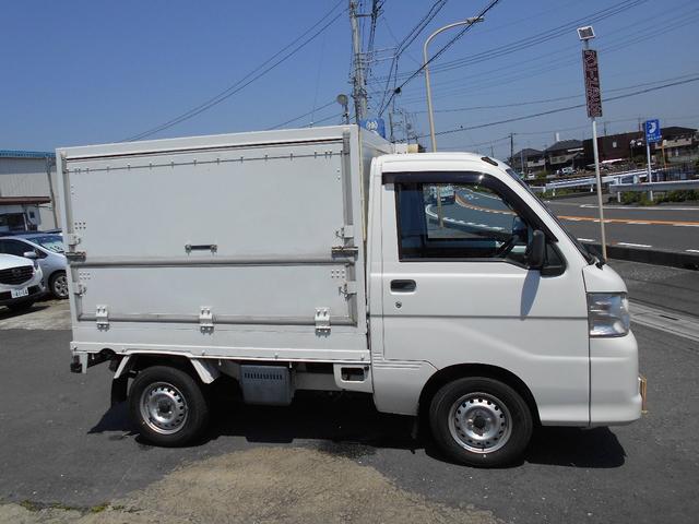 販売車 陳列棚&手洗い付き(4枚目)