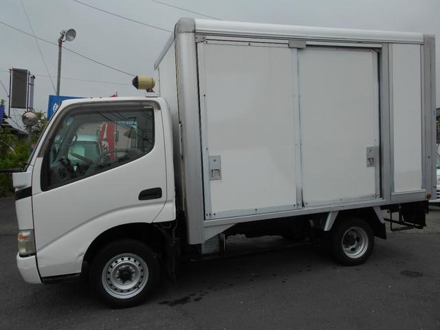 トヨエース 　３ヵ所開放扉　積載量１．３ｔ　総重量３５９５ｋｇ　準中免許運転可（9枚目）