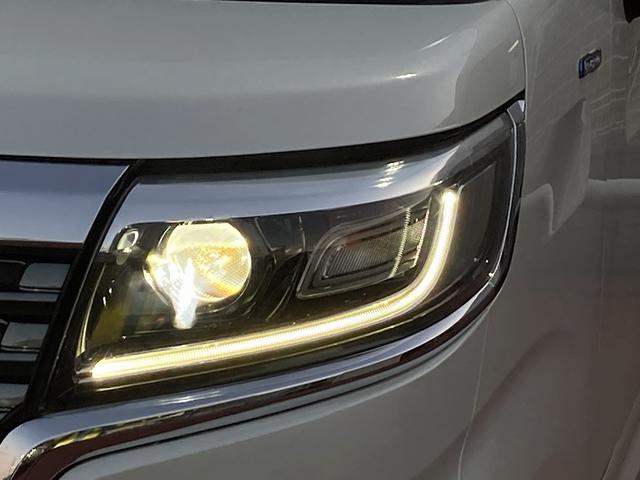 スペーシアカスタム カスタム HYBRID XS MK53S 全方位カメラナビ ワンオーナー 衝突軽減システム リヤパーキングセンサー オートライト 両側パワースライドドア スリムサーキュレーター シートヒーター ステアリングスイッチ 前後ドライブレコーダー(8枚目)