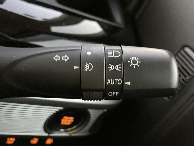 スペーシアカスタム カスタム HYBRID XS MK53S 全方位カメラナビ ワンオーナー 衝突軽減システム リヤパーキングセンサー オートライト 両側パワースライドドア スリムサーキュレーター シートヒーター ステアリングスイッチ 前後ドライブレコーダー(17枚目)