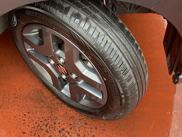 スペーシア ギア　ＨＹＢＲＩＤ　ＸＺ　メーカーオプション９インチナビ　全方位カメラ　両側パワースライドドア　デュアルセンサーブレーキサポート　スズキコネクトアダプティブクルーズコントロールヘッドアップディスプレイハンドルヒーター（11枚目）