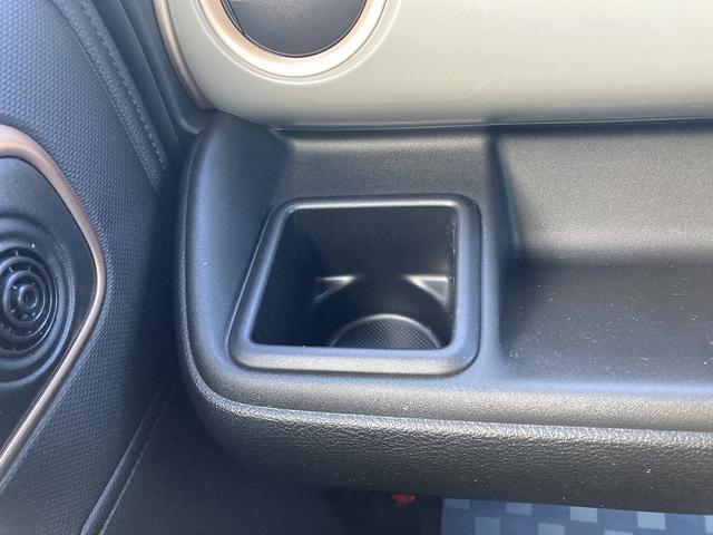 ワゴンＲスマイル ＨＹＢＲＩＤＸ３型メーカーオプション９インチナビ全方位カメラ　スズキセーフティーサポートスズキコネクトＬＥＤフロントヘッドライトＬＥＤフロントフォグランプＬＥＤ再度ターンランプ付きドアミラー後席両側パワースライドドア電動パーキングブレーキ（24枚目）