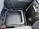 HYBRID X 両側パワースライドドア オットマン デモカー 衝突軽減システム リヤパーキングセンサー オートライト シートヒーター ステアリングスイッチ スリムサーキュレーター ロールサンシェード アクセサリーソケット(26枚目)