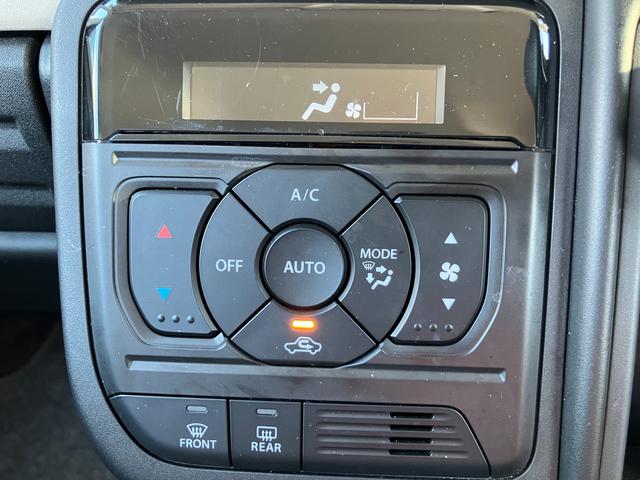 スペーシア ＨＹＢＲＩＤ　Ｇ　オートライト　衝突被害軽減システム　衝突被害軽減システム　オートライトシステム　オートエアコン　６エアバッグ　キーレスプッシュスタートシステム　ＬＥＤヘッドランプ　マイルドハイブリッド　盗難抑止システム　ステアリングオーディオスイッチ（3枚目）