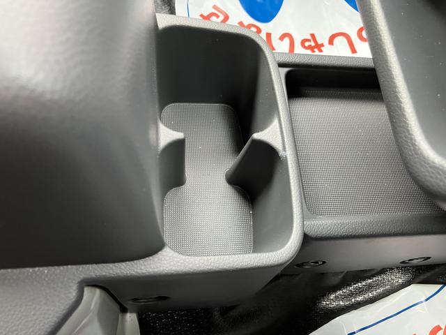 キャリイトラック ＫＸ　７型　ＬＥＤヘッドランプ　ＣＤプレーヤー　オートライト　ＬＥＤヘッドランプ　ＬＥＤ荷台作業灯　オートライト　衝突被害軽減システム　アイドリングストップ　リヤゲートチェーン　ＣＤプレーヤー　キーレスエントリー　パワーウィンドー　ＬＥＤルームランプ（22枚目）