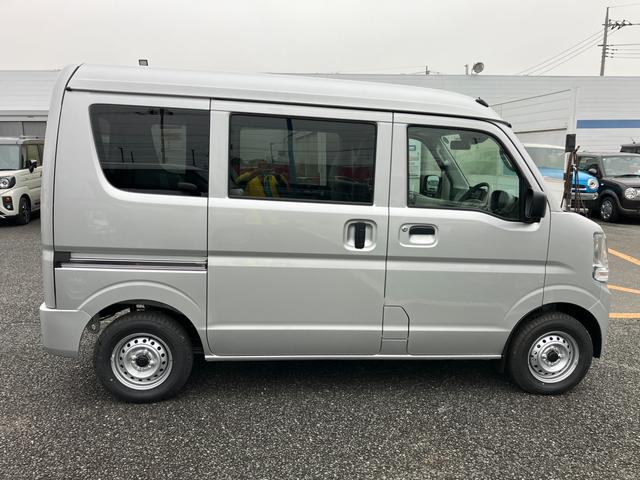 エブリイ ＰＡリミテッド　６型　オートライト　衝突被害軽減システム　アイドリングストップ（48枚目）