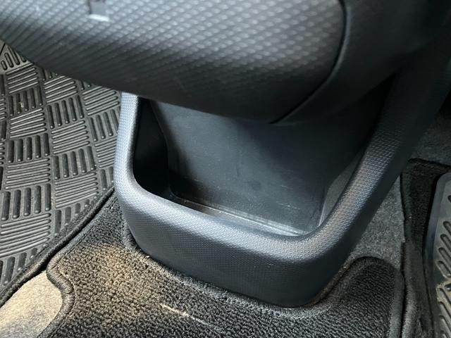 ソリオ Ｘ－ＤＪＥ　ＭＡ１５Ｓ　３型　スライドドア　プッシュスタート　オートエアコン　盗難防止システム（19枚目）