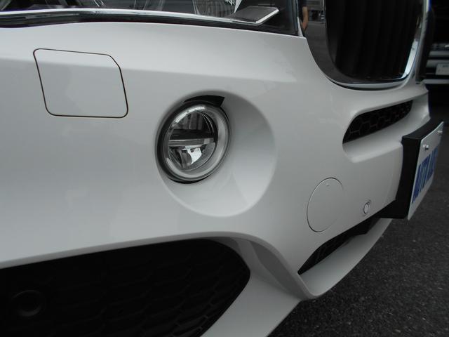 Ｘ５ ｘＤｒｉｖｅ　３５ｄ　Ｍスポーツ　本革　前後席シートヒーター付　大型ガラスパノラマルーフ　アダプティブＬＥＤヘッドライト　禁煙車　パネルタッチ式モニター（3枚目）