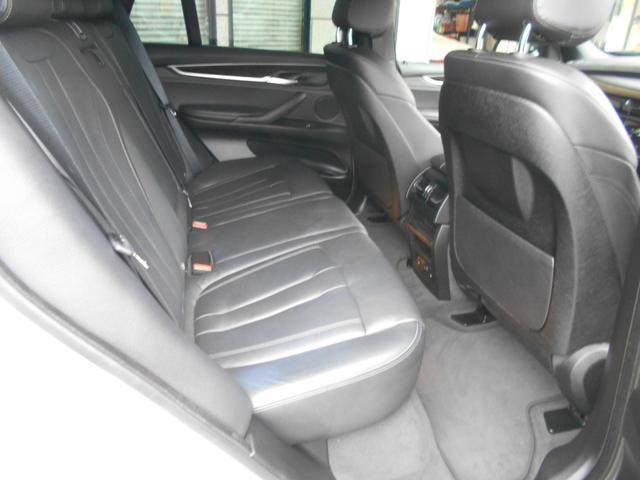 Ｘ５ ｘＤｒｉｖｅ　３５ｄ　Ｍスポーツ　本革　前後席シートヒーター付　大型ガラスパノラマルーフ　アダプティブＬＥＤヘッドライト　禁煙車　パネルタッチ式モニター（33枚目）
