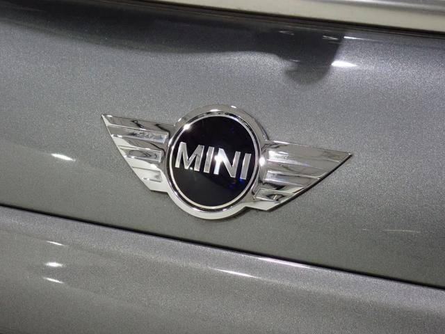 ＭＩＮＩ クーパーＳ　ハーフレザー　ＥＴＣ　スポーツシート　ＤＳＣ　パドルシフト　プロジェクターＨＩＤヘッドライト　ターボ車（28枚目）