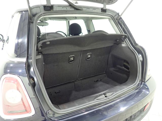 ＭＩＮＩ クーパーＳ　ＥＴＣ！！スポーツシート　ＤＳＣ　チェッカーミラーカバー　プロジェクターＨＩＤヘッドライト　ターボ車（27枚目）