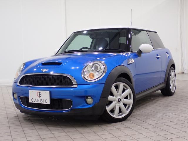 ＭＩＮＩ クーパーＳ　６ＭＴ車　社外マフラー　プロジェクターＨＩＤヘッドライト（2枚目）