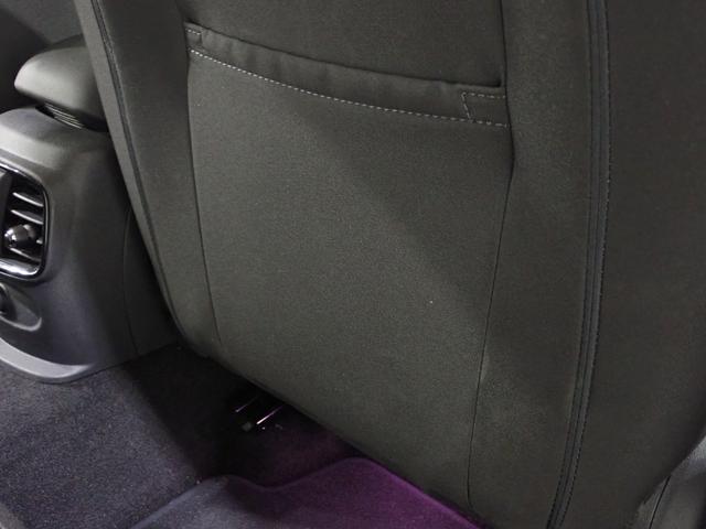 ＭＩＮＩ クーパーＳＤ　クラブマン　純正ナビ　Ｂカメラ　コンフォートアクセス　クルコン　Ｂｌｕｅｔｏｏｔｈ対応　ＬＥＤヘッドライト（33枚目）