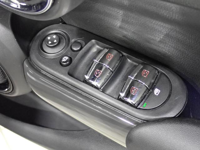 ＭＩＮＩ クーパー　純正ナビ　ミラーＥＴＣ　スポーツモードスイッチ付き　Ｂｌｕｅｔｏｏｔｈ対応　ＬＥＤヘッドライト（15枚目）