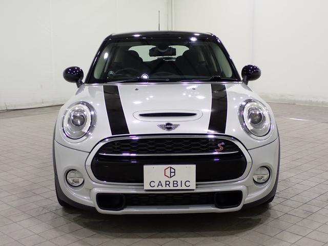 ＭＩＮＩ クーパーＳＤ　純正ナビ　バックカメラ　コンフォートアクセス　パドルシフト　Ｂｌｕｅｔｏｏｔｈ対応　ＬＥＤヘッドライト（20枚目）