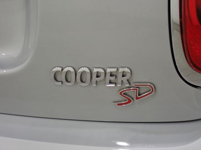 ＭＩＮＩ クーパーＳＤ　純正ナビ　バックカメラ　コンフォートアクセス　パドルシフト　Ｂｌｕｅｔｏｏｔｈ対応　ＬＥＤヘッドライト（26枚目）