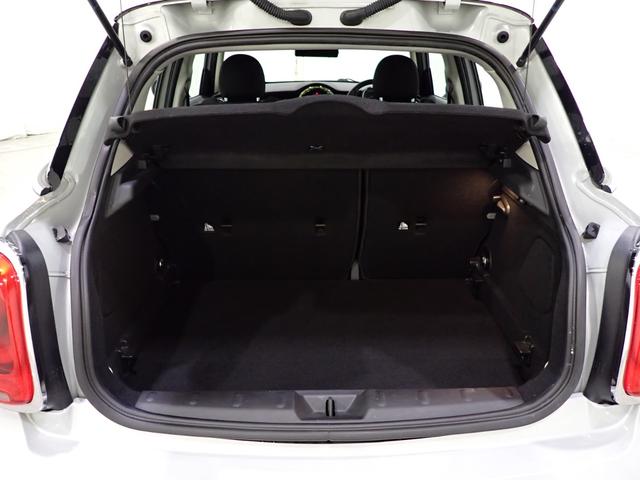 ＭＩＮＩ クーパーＳＤ　純正ナビ　バックカメラ　コンフォートアクセス　パドルシフト　Ｂｌｕｅｔｏｏｔｈ対応　ＬＥＤヘッドライト（28枚目）