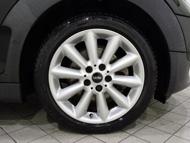 ＭＩＮＩ クーパーＤ　クラブマン　純正ナビ　バックカメラ　コンフォートアクセス　アダプティブクルーズコントロール　１７インチＡＷ　Ｂｌｕｅｔｏｏｔｈ対応　ＬＥＤヘッドライト（7枚目）