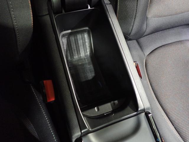 ＭＩＮＩ クーパーＤ　クラブマン　純正ナビ　バックカメラ　コンフォートアクセス　アダプティブクルーズコントロール　１７インチＡＷ　Ｂｌｕｅｔｏｏｔｈ対応　ＬＥＤヘッドライト（49枚目）