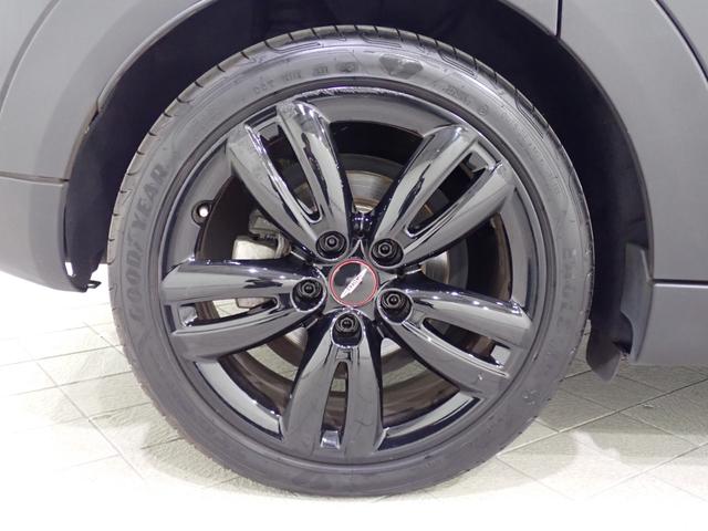 ＭＩＮＩ クーパーＳＤ　ジョンクーパーワークスＰＫＧ　純正ナビ　フルセグＴＶ　バックカメラ　コンフォートアクセス　ハーフレザー　シートヒーター　サンルーフ　Ｂｌｕｅｔｏｏｔｈ対応　ＬＥＤヘッドライト（6枚目）