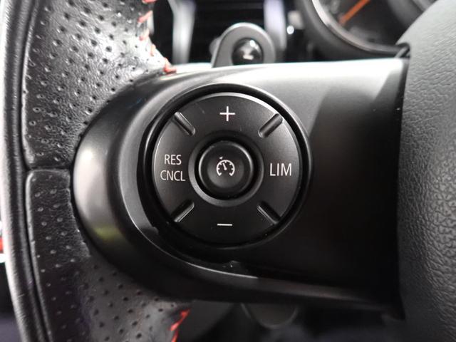 ＭＩＮＩ クーパーＳＤ　ジョンクーパーワークスＰＫＧ　純正ナビ　フルセグＴＶ　バックカメラ　コンフォートアクセス　ハーフレザー　シートヒーター　サンルーフ　Ｂｌｕｅｔｏｏｔｈ対応　ＬＥＤヘッドライト（51枚目）
