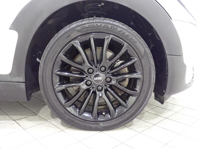 ＭＩＮＩ クーパーＳＤ　クラブマン　純正ナビ　バックカメラ　ＥＴＣ　アダプティブクルーズコントロール　Ｂｌｕｅｔｏｏｔｈ対応　ＬＥＤヘッドライト（8枚目）