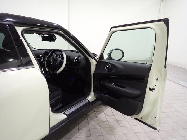 ＭＩＮＩ クーパーＳＤ　クラブマン　純正ナビ　バックカメラ　ＥＴＣ　アダプティブクルーズコントロール　Ｂｌｕｅｔｏｏｔｈ対応　ＬＥＤヘッドライト（14枚目）