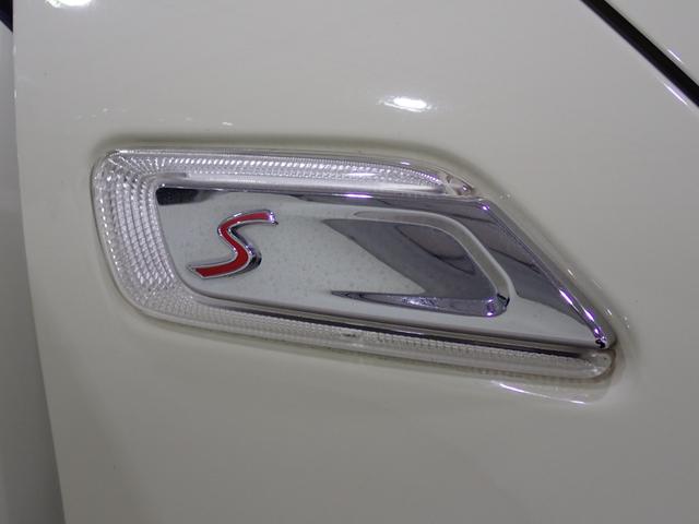 ＭＩＮＩ クーパーＳＤ　クラブマン　純正ナビ　バックカメラ　ＥＴＣ　アダプティブクルーズコントロール　Ｂｌｕｅｔｏｏｔｈ対応　ＬＥＤヘッドライト（19枚目）