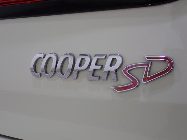 ＭＩＮＩ クーパーＳＤ　クラブマン　純正ナビ　バックカメラ　ＥＴＣ　アダプティブクルーズコントロール　Ｂｌｕｅｔｏｏｔｈ対応　ＬＥＤヘッドライト（29枚目）