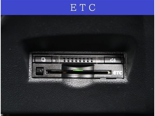 プリウス Ａ　純正９型ＳＤナビ　バックカメラ　ＥＴＣ　ドライブレコーダー　フルセグＴＶ　Ｂｌｕｅｔｏｏｔｈ接続　スマートキー　ＬＥＤヘッドライト　レーダークルーズ　オートライト　オートエアコン　ＣＤ　ＤＶＤ再生（8枚目）