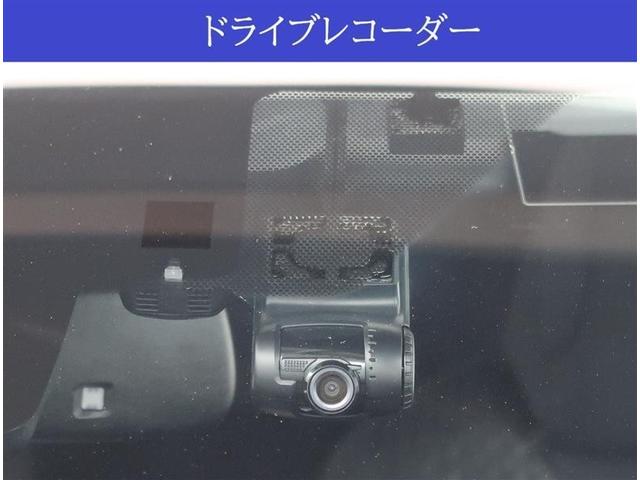 プリウス Ａ　純正９型ＳＤナビ　バックカメラ　ＥＴＣ　ドライブレコーダー　フルセグＴＶ　Ｂｌｕｅｔｏｏｔｈ接続　スマートキー　ＬＥＤヘッドライト　レーダークルーズ　オートライト　オートエアコン　ＣＤ　ＤＶＤ再生（10枚目）