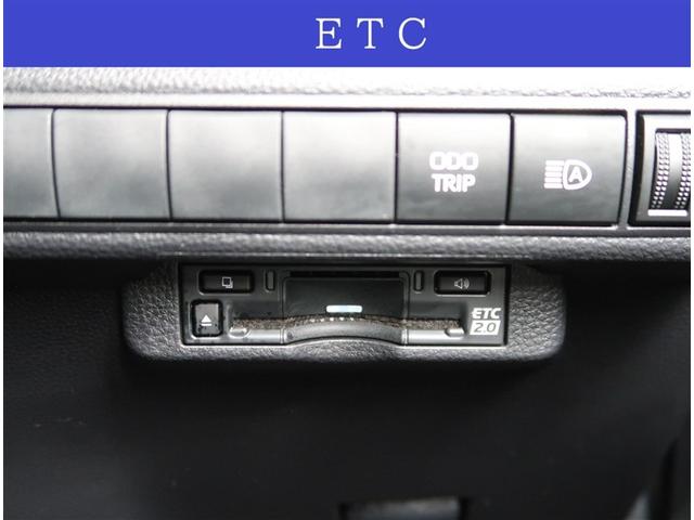 カローラツーリング ダブルバイビー　社用車　ディスプレイオーディオ　バックカメラ　ＥＴＣ２．０　ドラレコ　衝突被害軽減　クリアランスソナー　純正１７インチアルミホイール　スマートキー　Ｂｌｕｅｔｏｏｔｈ接続（9枚目）
