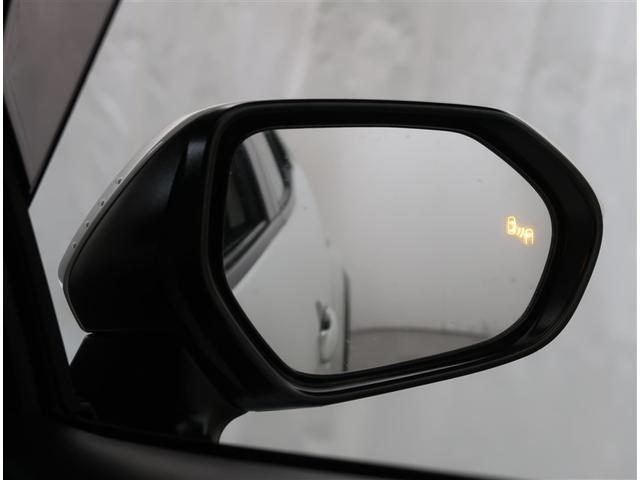 ヤリスクロス ハイブリッドZ 純正8型ディスプレイオーディオ 全周囲カメラ ドラレコ 衝突被害軽減システム レーダークルーズ コーナーセンサー スマートキー ETC 車線逸脱警報 オートエアコン Bluetooth 電動リアゲート(13枚目)