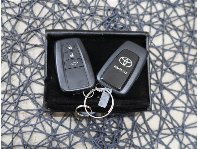 ＲＡＶ４ Ｇ　Ｚパッケージ　パノラマムーンルーフ　１０．５型ディスプレイオーディオ　全周囲カメラ　レーダークルーズ　電動リアゲート　パワーシート　ドラレコ　コーナーセンサー　スマートキー　ＬＥＤヘッドライト　ＥＴＣ２．０（16枚目）