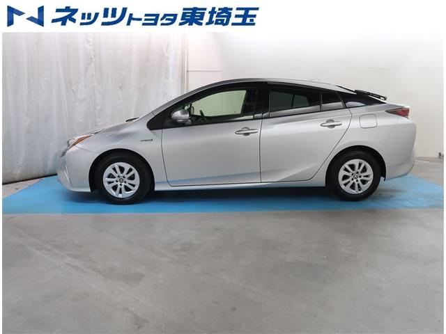 プリウス Ｓ　純正ＳＤナビ　バックカメラ　衝突被害軽減システム　レーダークルーズ　ＥＴＣ　ＬＥＤヘッドライト　オートハイビーム　オートライト　スマートキー（6枚目）