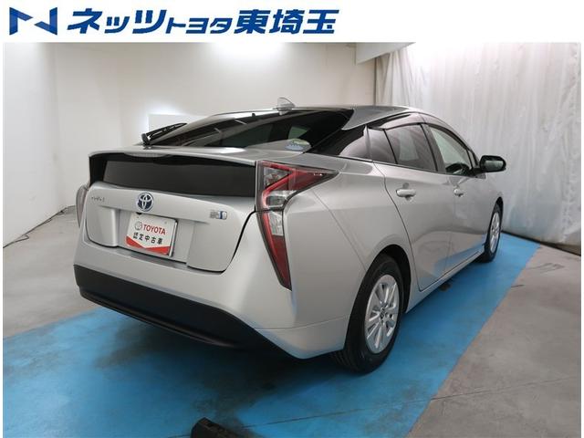 プリウス Ｓ　純正ＳＤナビ　バックカメラ　衝突被害軽減システム　レーダークルーズ　ＥＴＣ　ＬＥＤヘッドライト　オートハイビーム　オートライト　スマートキー（7枚目）