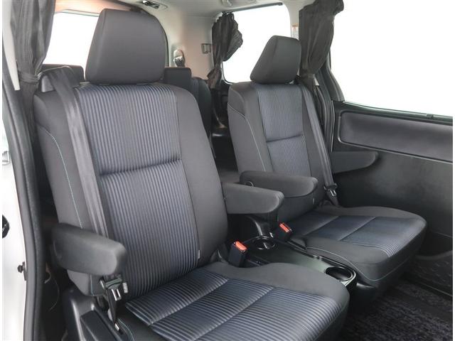 ヴォクシー ＺＳ　煌ＩＩ　ＳＤナビ　フルセグ　ＤＶＤ　ＥＴＣ２．０　衝突被害軽減装置　クリアランスソナー　ミュージックサーバー　ＵＳＢ　Ｂｌｕｅｔｏｏｔｈ　後席モニター　ドラレコ　純正アルミ　両側電動スライドドア（17枚目）