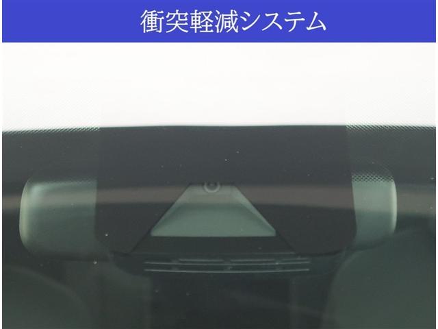 ヤリスクロス ハイブリッドＧ　純正８型ＤＡ　ＥＴＣ２．０　リヤカメラ　衝突被害軽減装置　レーダークルーズ　クリアランスソナー　メディアプレイヤー接続　ＵＳＢ　Ｂｌｕｅｔｏｏｔｈ　純正アルミ　スマートキー（4枚目）