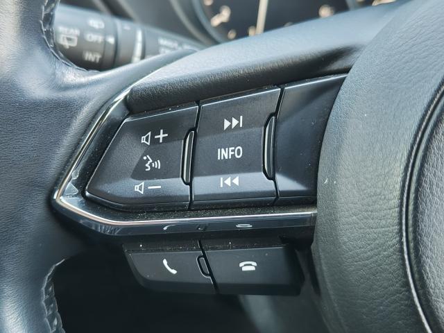 ＸＤ　エクスクルーシブモード　４ＷＤ　ＢＯＳＥ　ワンオーナー　ＥＴＣ　全方位モニタ　車線逸脱警報システム　Ｂｌｕｅｔｏｏｔｈ対応　Ｐシート　シートヒータ　１オーナ　地デジチューナー　黒革シート　ＡＡＣ　ＤＳＣ　記録簿　ナビＴＶ　ＥＴＣ装備(28枚目)