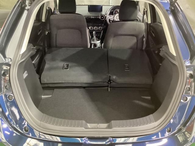 MAZDA2 1.5 15BD 元整備代車 全周囲カメラ ETC パノラマモニタ ブルートゥース デモアップ スマートシティブレーキサポート 前後ソナー レーダークルーズ レーンキープ LEDヘッドランプ フルセグTV ワンオーナー(12枚目)