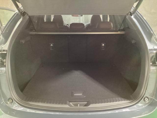 CX-5 2.0 20S レトロスポーツエディション 元整備代車 全周囲カメラ ETC パワーテールゲート ABS Pシート LEDヘッドライト 横滑り防止機能 エアコン スマートキー フルセグTV メモリーナビ オートマチックハイビーム ETC(11枚目)