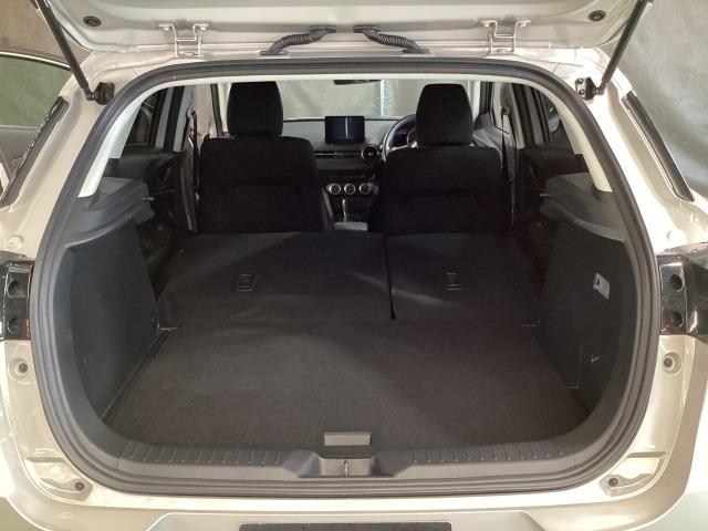 ＣＸ－３ １．５　１５Ｓ　ツーリング　ワンオーナー　全周囲カメラ　ＥＴＣ２．０　スマートシティブレーキ　全方位カメラ　ＵＳＢ　エアコン　フルセグ　ＬＥＤヘッドライト　クリアランスソナー　ＥＴＣ車載器　スマートキー　アイドリングストップ（11枚目）