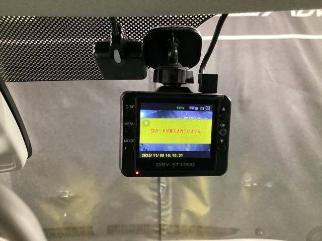 フレアカスタムスタイル 660 カスタムスタイル XS スマートキー 衝突安全ボディ HID アイドリングS フルオートエアコン 助手席エアバッグ 運転席エアバッグ 盗難防止装置 オートライト パワーステアリング ETC パワーウィンドウ インテリキー(18枚目)