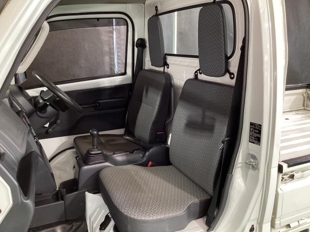 スクラムトラック 660 KC エアコン・パワステ 4WD 5MT ワンオーナー エアバッグ ABS パートタイム4WD 1オーナー パワステ付き 定期点検記録簿 運転席エアバッグ エアコン 助手席エアバッグ ABS(6枚目)