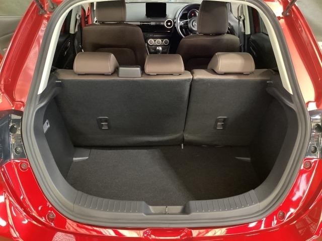 MAZDA2 1.5 15S プロアクティブ 6MT ワンオーナー 全周囲カメラ ETC レーンアシスト スマートブレーキサポート サイドエアバック Cセンサー スマートキー アイスト LEDヘッドライト Bluetooth対応 DVD Aライト(11枚目)