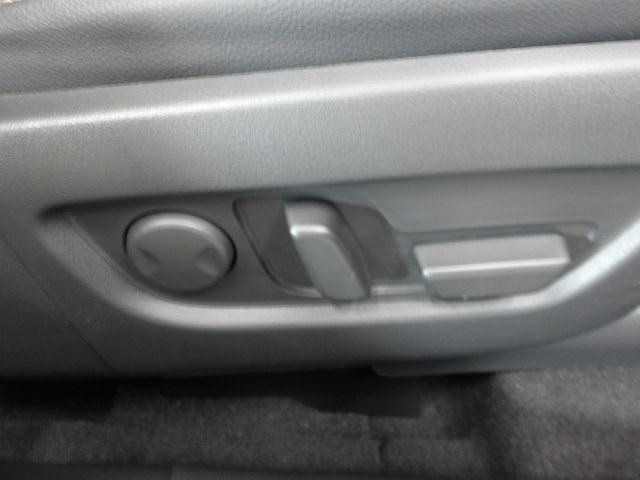 ＣＸ－６０ ２．５　２５Ｓ　Ｌパッケージ　ワンオーナー　全周囲カメラ　ＥＴＣ２．０　ＡＣＣ　ＬＥＤライト　ナビＴＶ　本革　１オーナー　パワーシート　衝突軽減　ＵＳＢ　メモリナビ　アイドリングストップ　横滑り防止装置　コーナーソナー　キ－レス（9枚目）