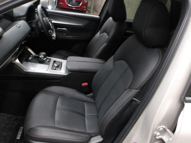 ＣＸ－６０ ２．５　２５Ｓ　Ｌパッケージ　ワンオーナー　全周囲カメラ　ＥＴＣ２．０　ＡＣＣ　ＬＥＤライト　ナビＴＶ　本革　１オーナー　パワーシート　衝突軽減　ＵＳＢ　メモリナビ　アイドリングストップ　横滑り防止装置　コーナーソナー　キ－レス（10枚目）