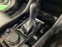 アクセルペダルを踏み込む量や速さに応じて変速パターンを最適制御し、人馬一体の運転感覚を発揮してくれる6速オートマ!